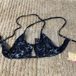 Fleo keyhole swim top